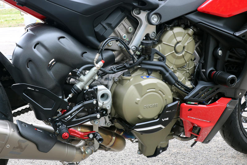 Clutch cover protector Ducati Multistrada Streetfighter V4
