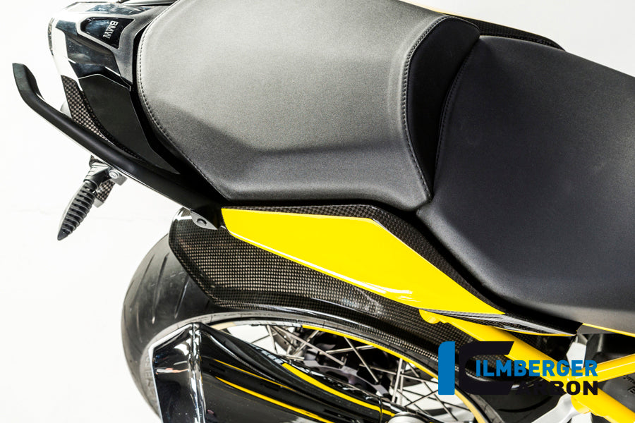 UNDERSEAT SIDE PANELS RIGHT CARBON - BMW R 1200 R (LC) FROM 2015 / BMW R 1200 RS (LC) FROM 2015